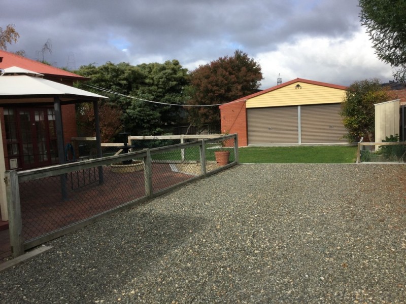 15 Tower Road, New Town TAS 7008