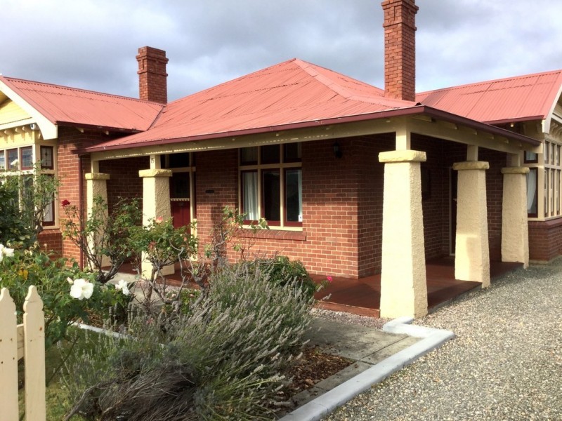 15 Tower Road, New Town TAS 7008