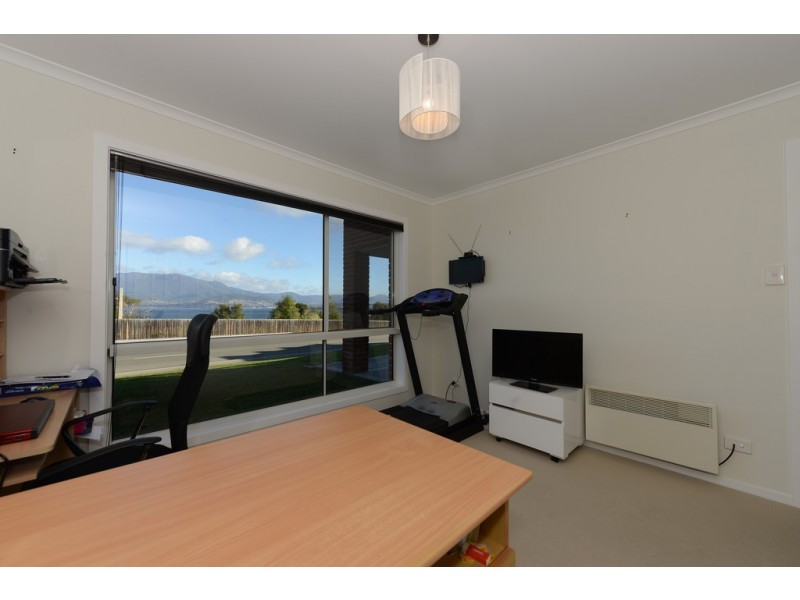 522 Oceana Drive, Howrah TAS 7018