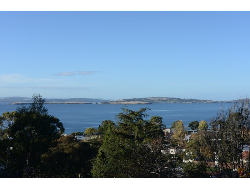 141-143 Channel Highway, Taroona TAS 7053