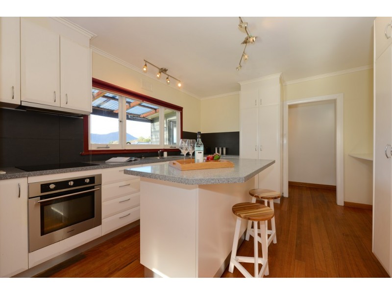 5 Narillan Street, Claremont TAS 7011