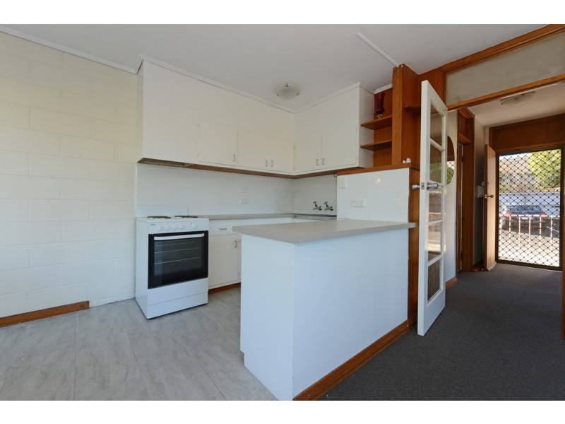 1/16B Stoke Street, New Town TAS 7008