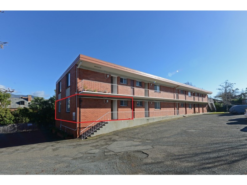 1/16B Stoke Street, New Town TAS 7008