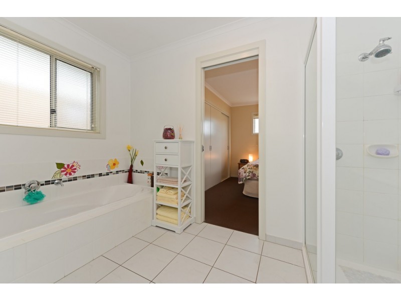 1/17 Lucas Place, Brighton TAS 7030