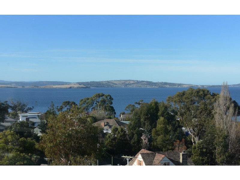 3/178-180 Channel Highway, Taroona TAS 7053