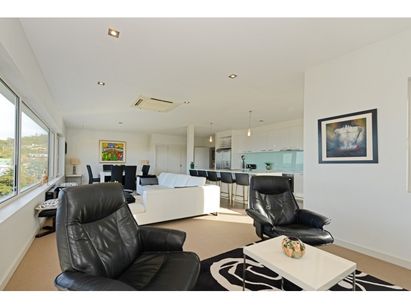 3/178-180 Channel Highway, Taroona TAS 7053