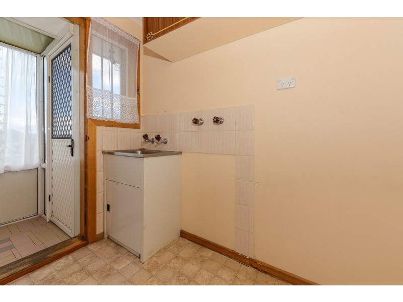 2/11 Longley Court, Glenorchy TAS 7010