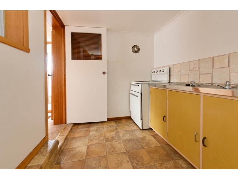 2/11 Longley Court, Glenorchy TAS 7010