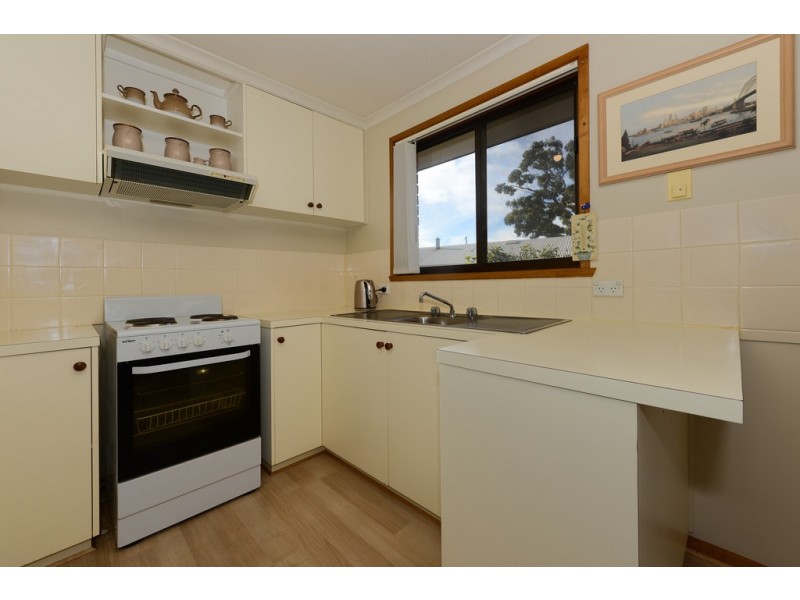 26 Village Drive, Kingston TAS 7050
