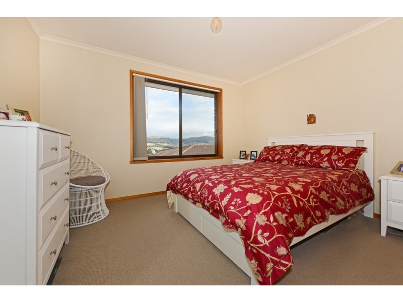 26 Village Drive, Kingston TAS 7050