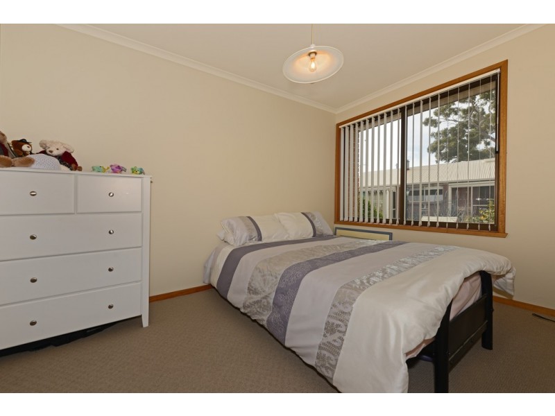 26 Village Drive, Kingston TAS 7050