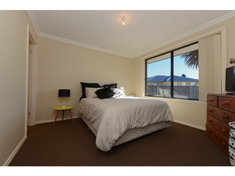 1/21 Alice Place, Brighton TAS 7030