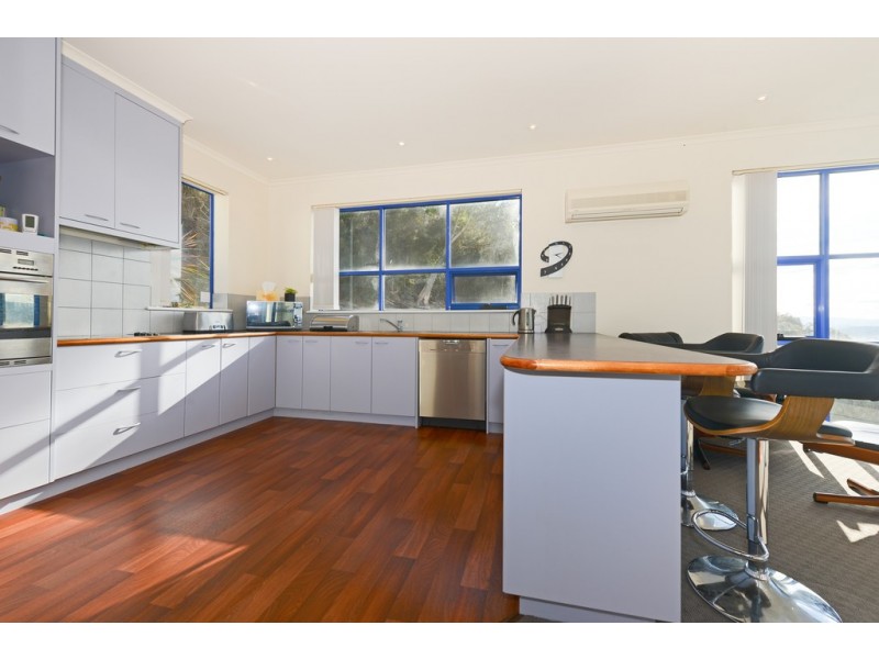 53 Nicholas Drive, Sandy Bay TAS 7005