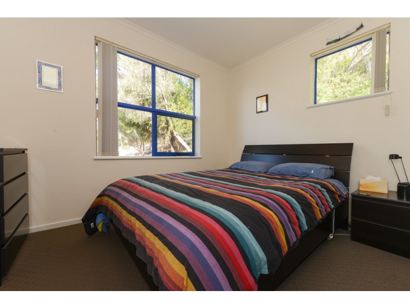 53 Nicholas Drive, Sandy Bay TAS 7005