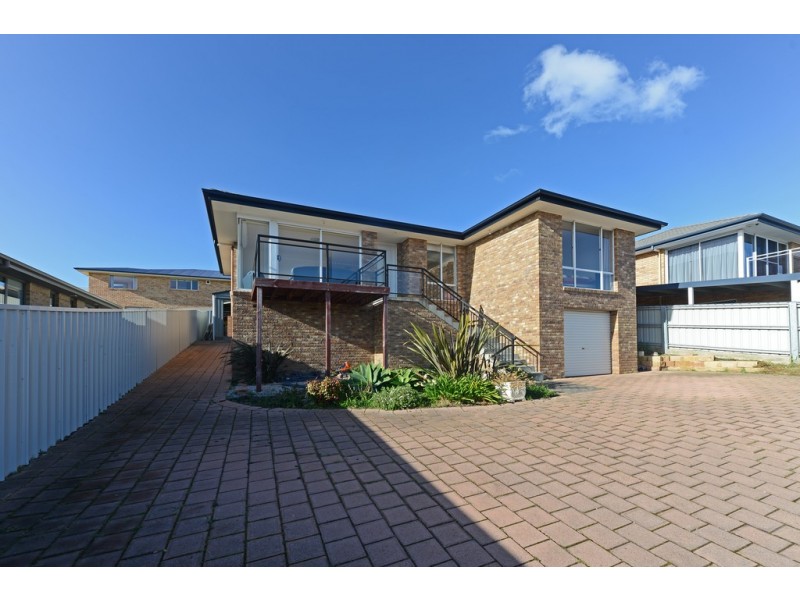 19 Pindos Drive, Tranmere TAS 7018