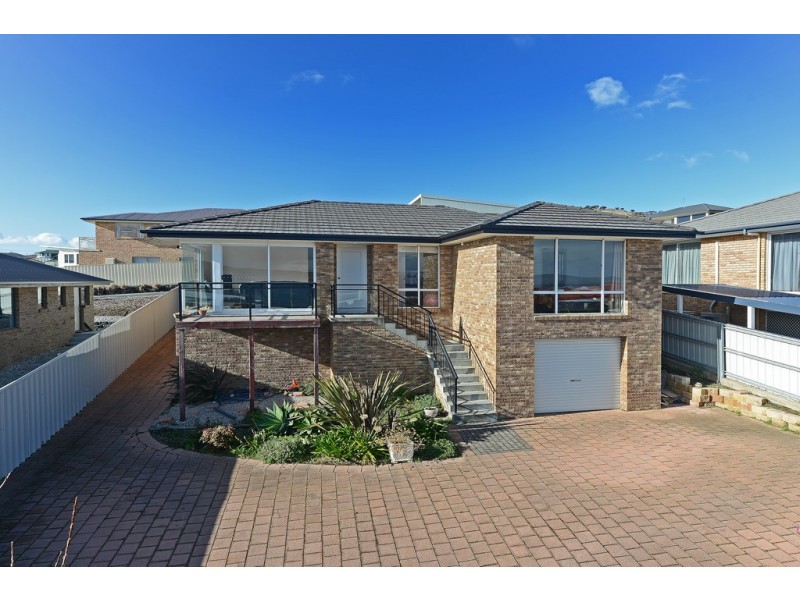 19 Pindos Drive, Tranmere TAS 7018