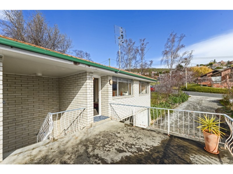 3/14 Lauramont Avenue, Sandy Bay TAS 7005