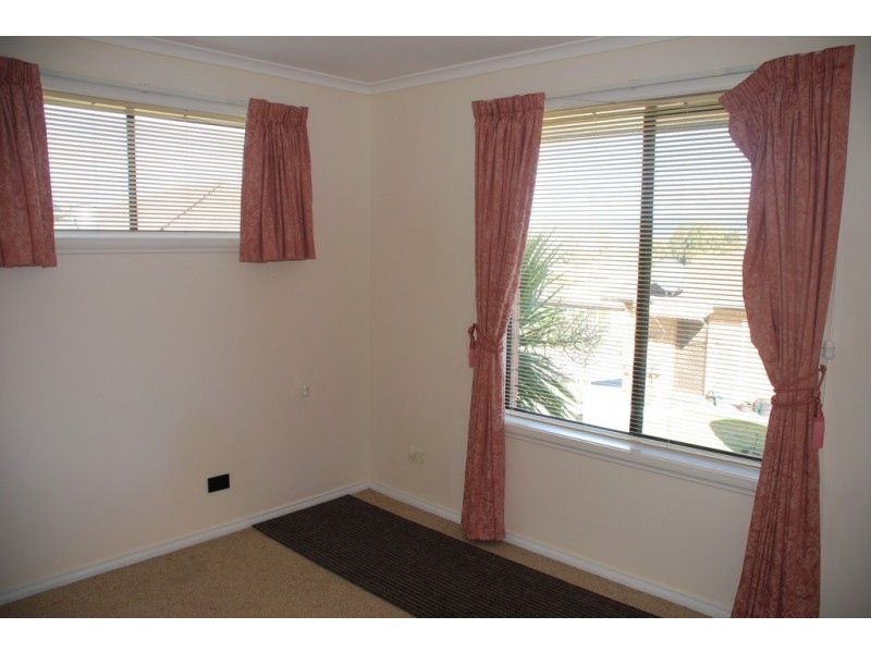 393 Village Drive, Kingston TAS 7050