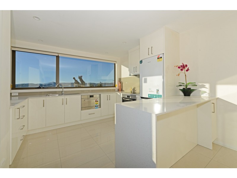 3/4 Mansell Court, Sandy Bay TAS 7005