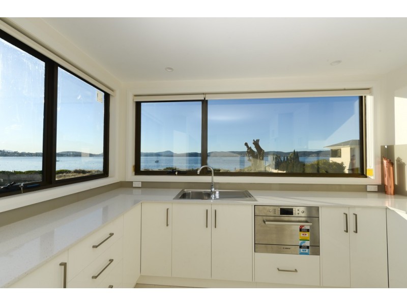 3/4 Mansell Court, Sandy Bay TAS 7005