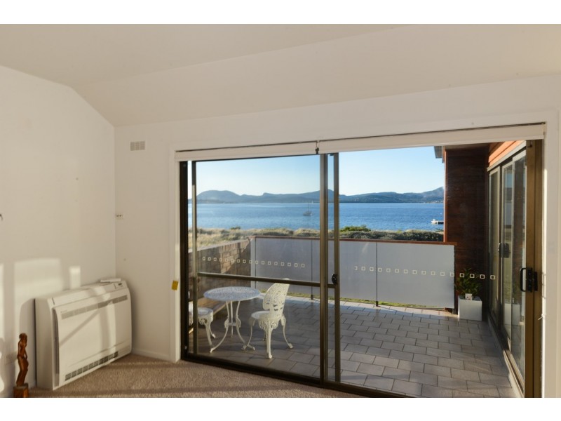 3/4 Mansell Court, Sandy Bay TAS 7005