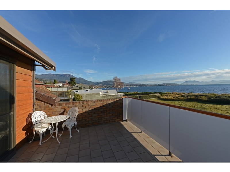 3/4 Mansell Court, Sandy Bay TAS 7005