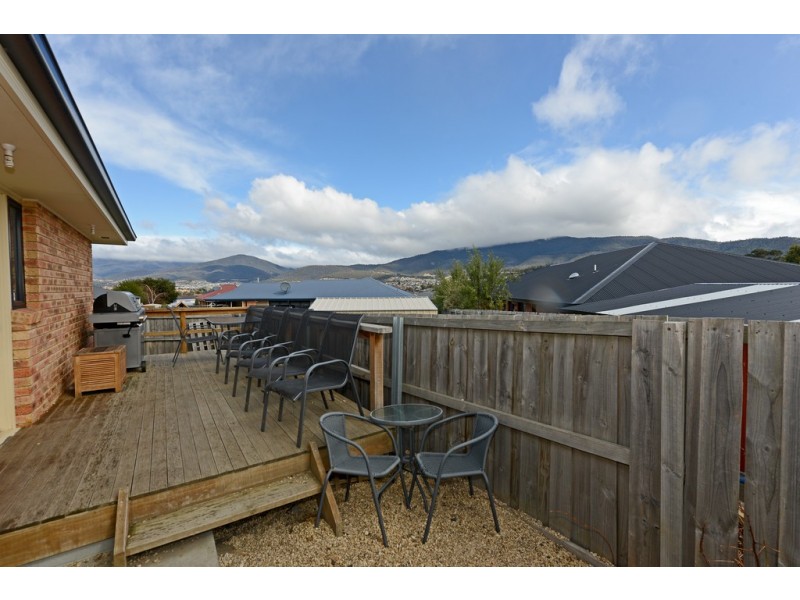 3/31 Henty Close, Old Beach TAS 7017