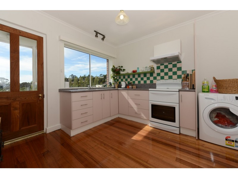 6 Alcides Avenue, Lenah Valley TAS 7008