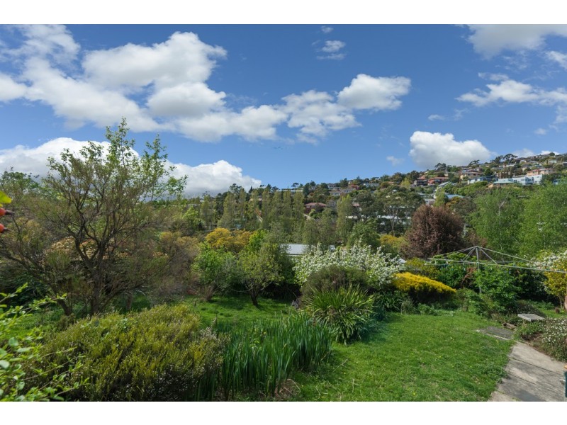 6 Alcides Avenue, Lenah Valley TAS 7008