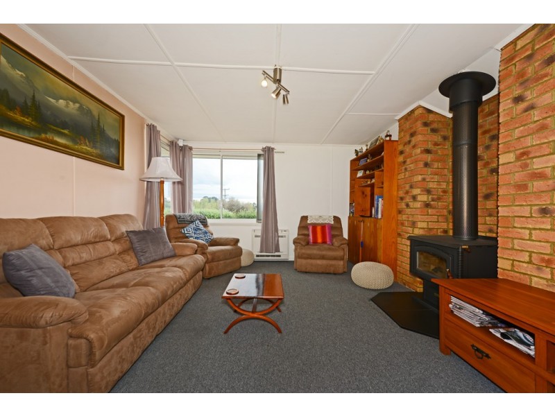 16 Myella Drive, Berriedale TAS 7011