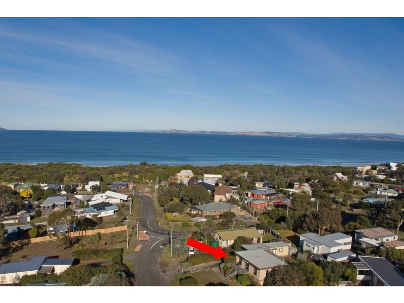 2 Arnott Street, Dodges Ferry TAS 7173