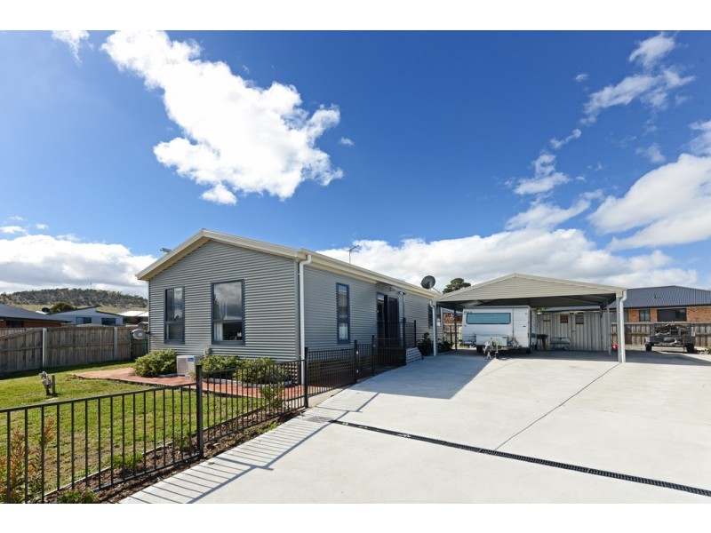 8 Tivoli Road, Old Beach TAS 7017
