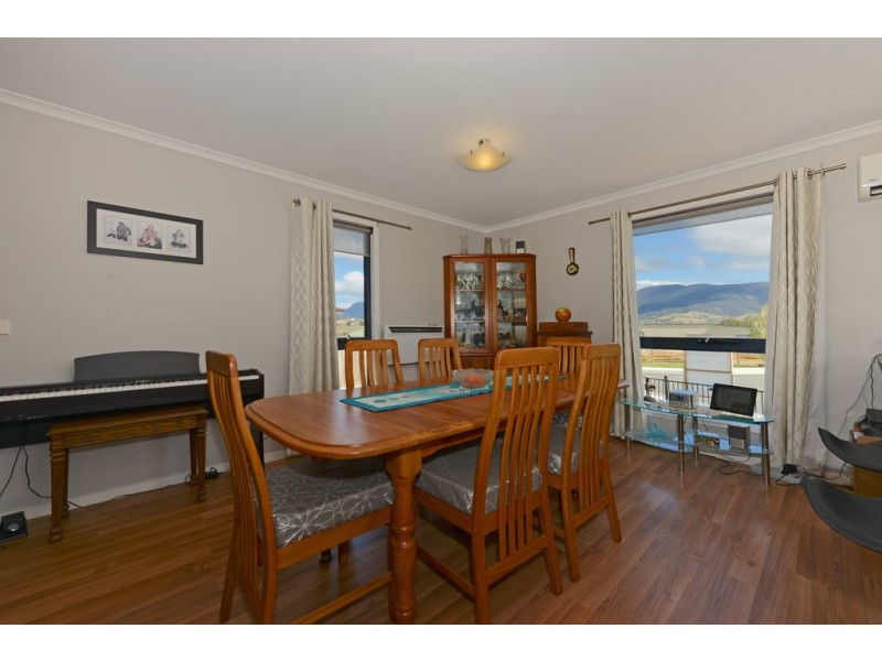 8 Tivoli Road, Old Beach TAS 7017