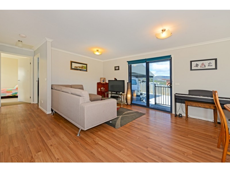 8 Tivoli Road, Old Beach TAS 7017