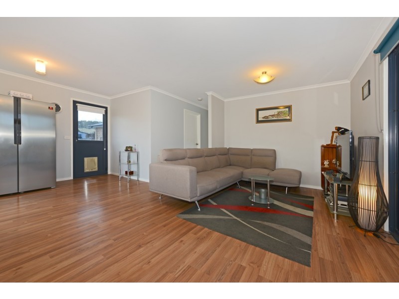 8 Tivoli Road, Old Beach TAS 7017
