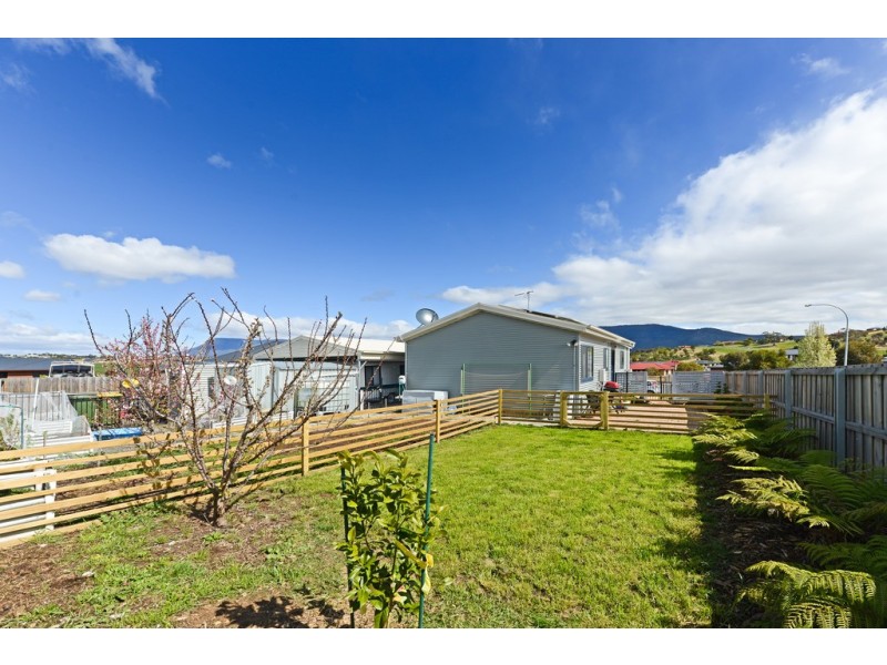 8 Tivoli Road, Old Beach TAS 7017