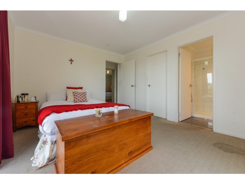 10 Sunvale Avenue, Sandy Bay TAS 7005
