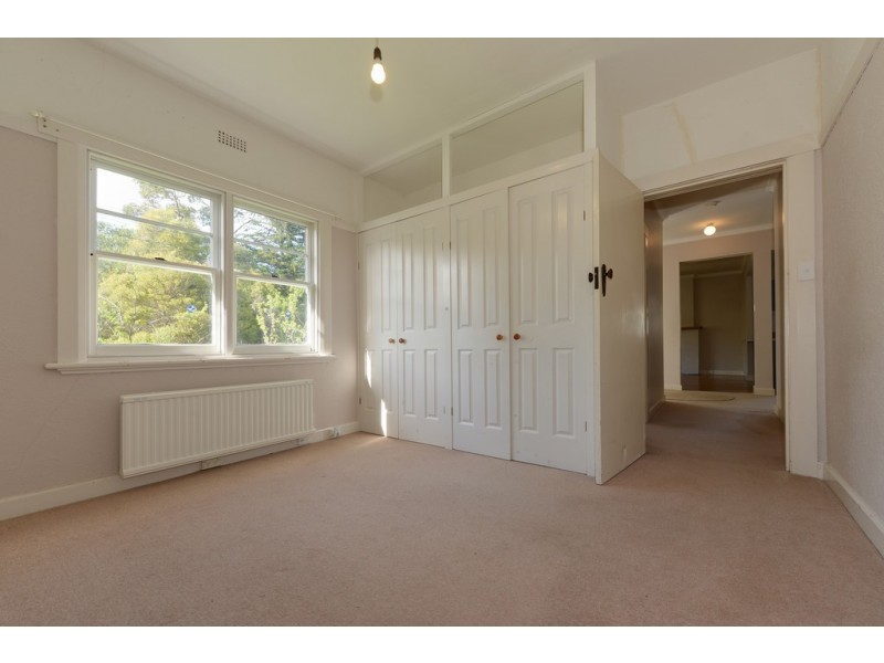 261 Lenah Valley Road, Lenah Valley TAS 7008
