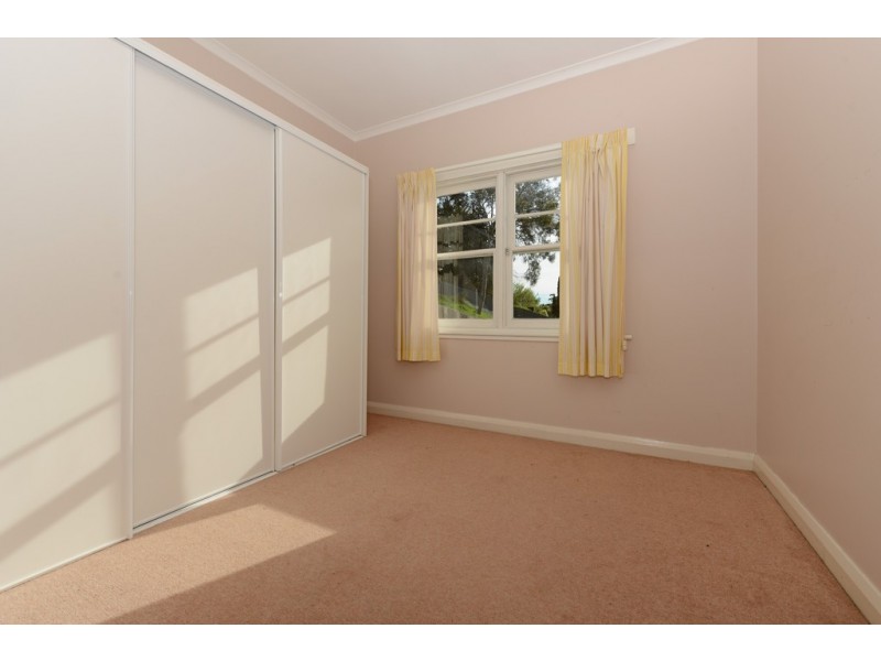 261 Lenah Valley Road, Lenah Valley TAS 7008