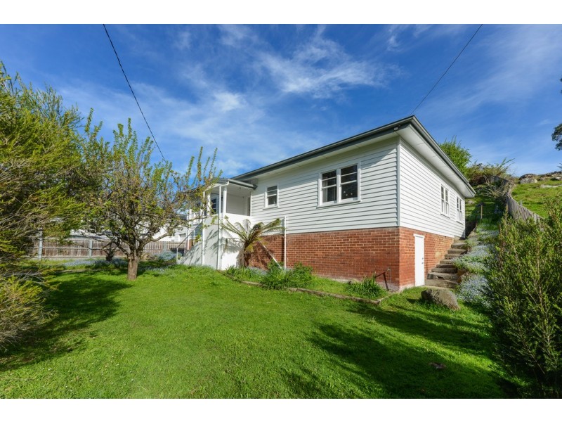 261 Lenah Valley Road, Lenah Valley TAS 7008