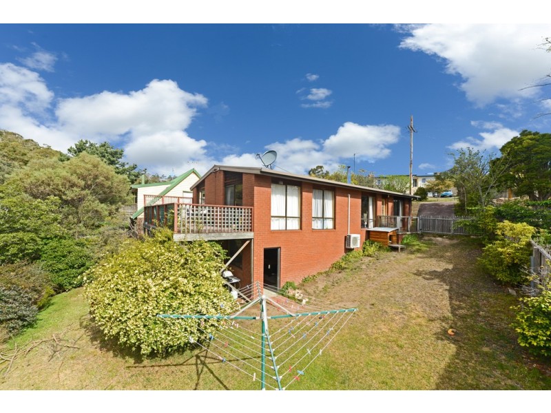 3 Nayuka Street, Geilston Bay TAS 7015
