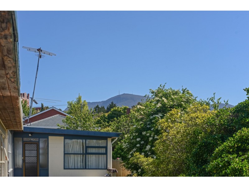 1/46 Clare Street, New Town TAS 7008