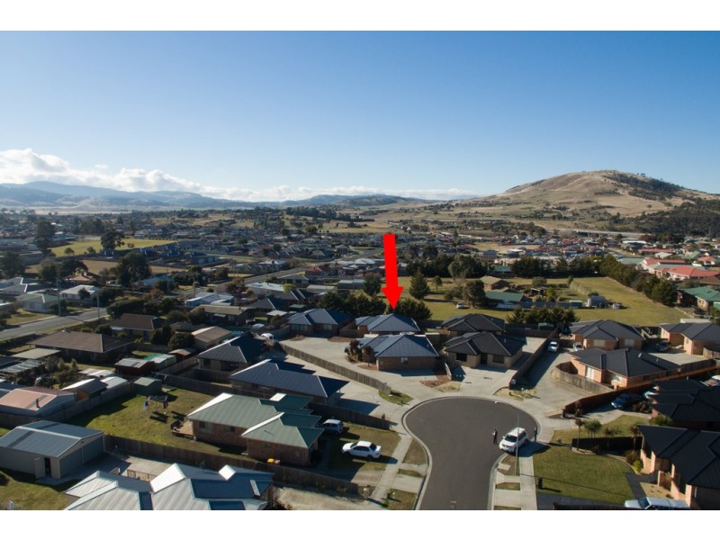 2/21 Alice Place, Brighton TAS 7030