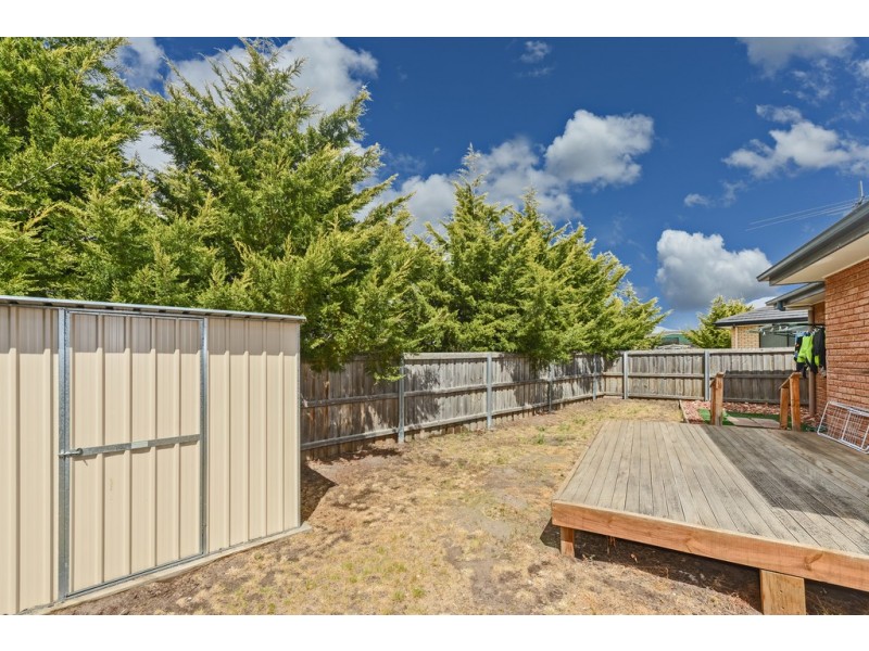 2/21 Alice Place, Brighton TAS 7030