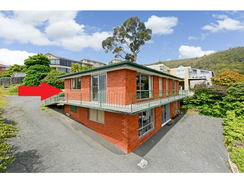 1 and 2 /6 Dalkeith Court, Sandy Bay TAS 7005