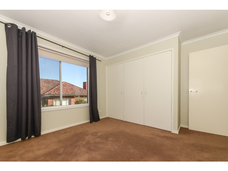 2/32 Mortimer Avenue, Mount Stuart TAS 7000