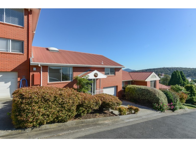 2/32 Mortimer Avenue, Mount Stuart TAS 7000