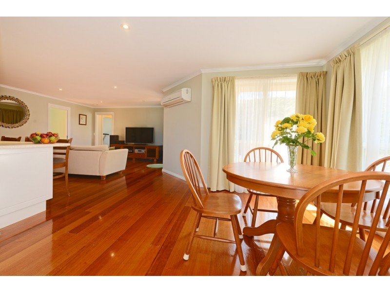 13 Fairisle Terrace, Howrah TAS 7018