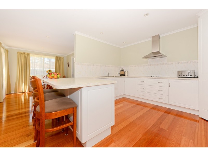13 Fairisle Terrace, Howrah TAS 7018