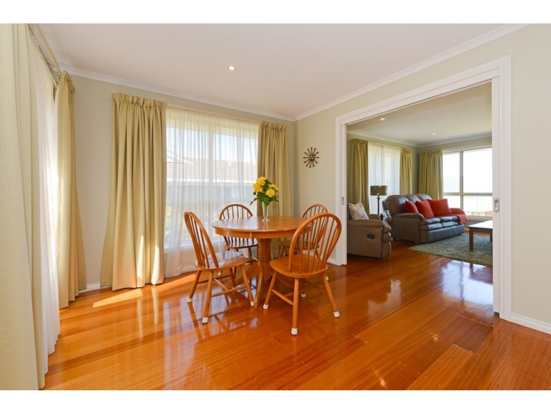 13 Fairisle Terrace, Howrah TAS 7018
